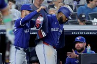 Deadspin | Vladimir Guerrero Jr., Blue Jays look to jolt Yankees again