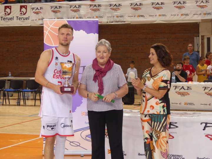 El Valencia Basket y Casademont Zaragoza se volverán a ver las caras en el V Memorial Pepe Lanzuela