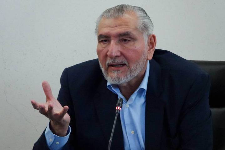 Adán Augusto responde a señalamientos por presunta omisión de 79 mdp en su declaración patrimonial