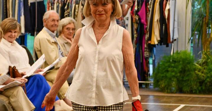 Former Harrods fashion buyer stuns on runway at age 80