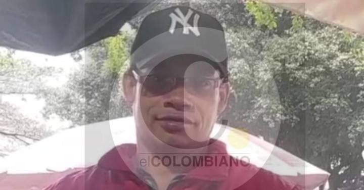 Medellín: vendedor ambulante sufrió ataque de epilepsia y murió al caer en una cañada en Acevedo