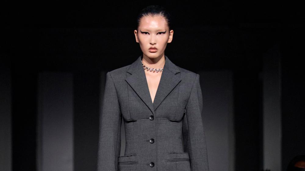 Alexander Wang Spring 2026 Ready-to-Wear Runway, Fashion Show & Collection Review [PHOTOS]