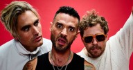 Busted legend forced to pull out of tour as he issues devastating health update