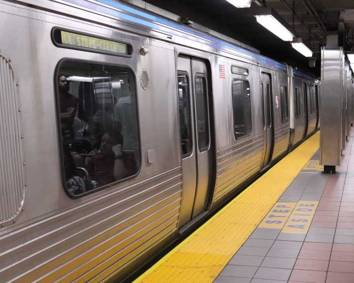 Life, death, and poetry on the Frankford El