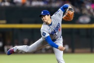 Deadspin | Diamondbacks rally past Dodgers in 9th to remain in playoff hunt