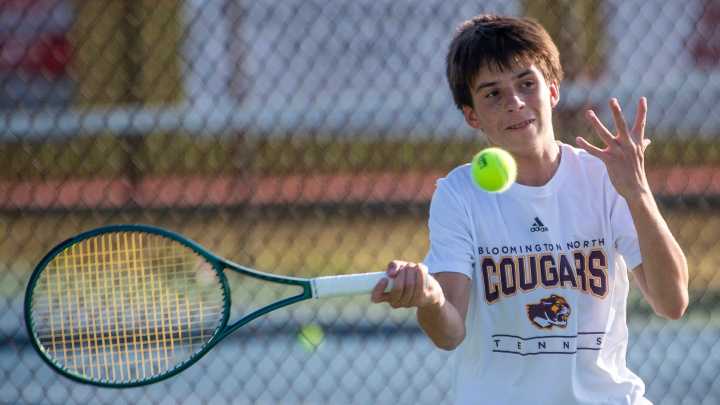South boys tennis tinkering with lineup, beats rival North
