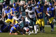 Jordan Davis seals Eagles’ 33-26 thrilling win over Rams with Philly’s 2nd blocked FG of 4th quarter – Winnipeg Free Press