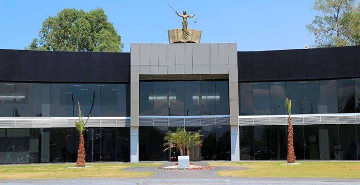 Vinculan a proceso a dos colombianos detenidos en Uruapan por delitos contra la salud
