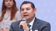 "Es lamentable". Pide Armenta respetar la vida tras hallazgo de feto en Amozoc; era devorado por perros