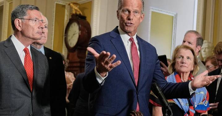 Senate Republicans poised to change rules to speed up Trump's nominees