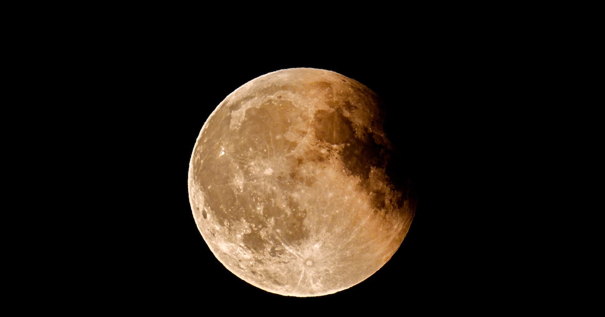 Photo gallery: Rare blood moon lunar eclipse visible for many around the world