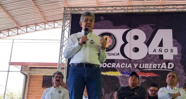 Ramos Allup: No queremos invasiones ni sanciones