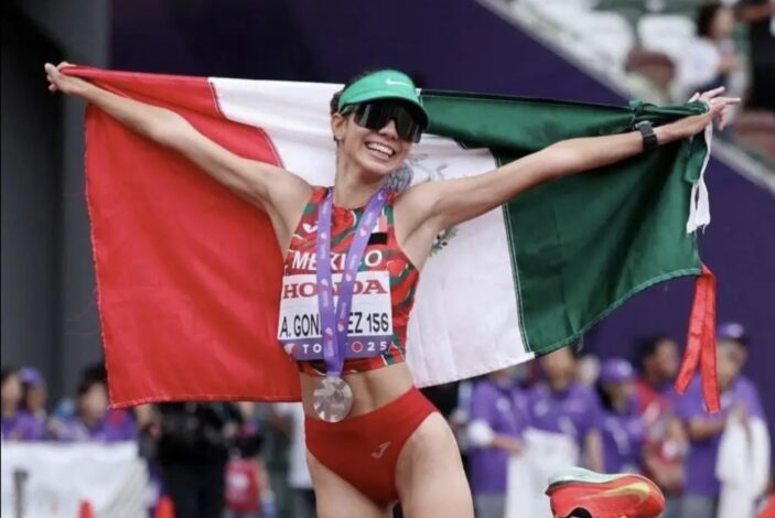 Gana la plata chihuahuenses Alegna González en Japón