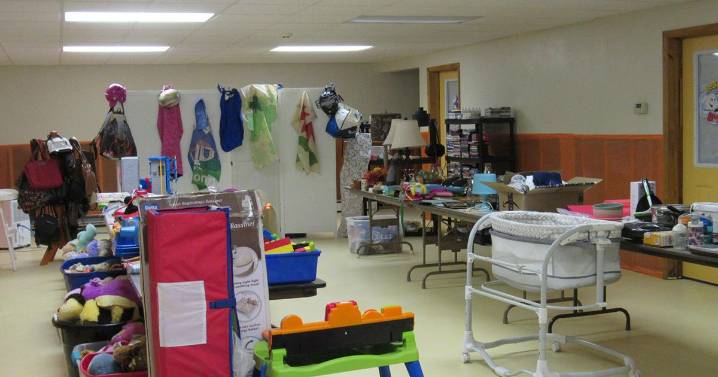 Church provides for community with free donated goods