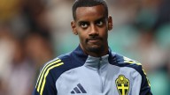 Alexander Isak: 'Risk too great' to play Slovenia