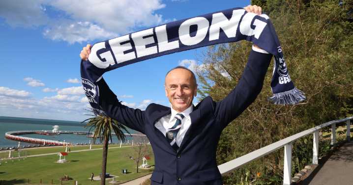 Painting the city blue and white