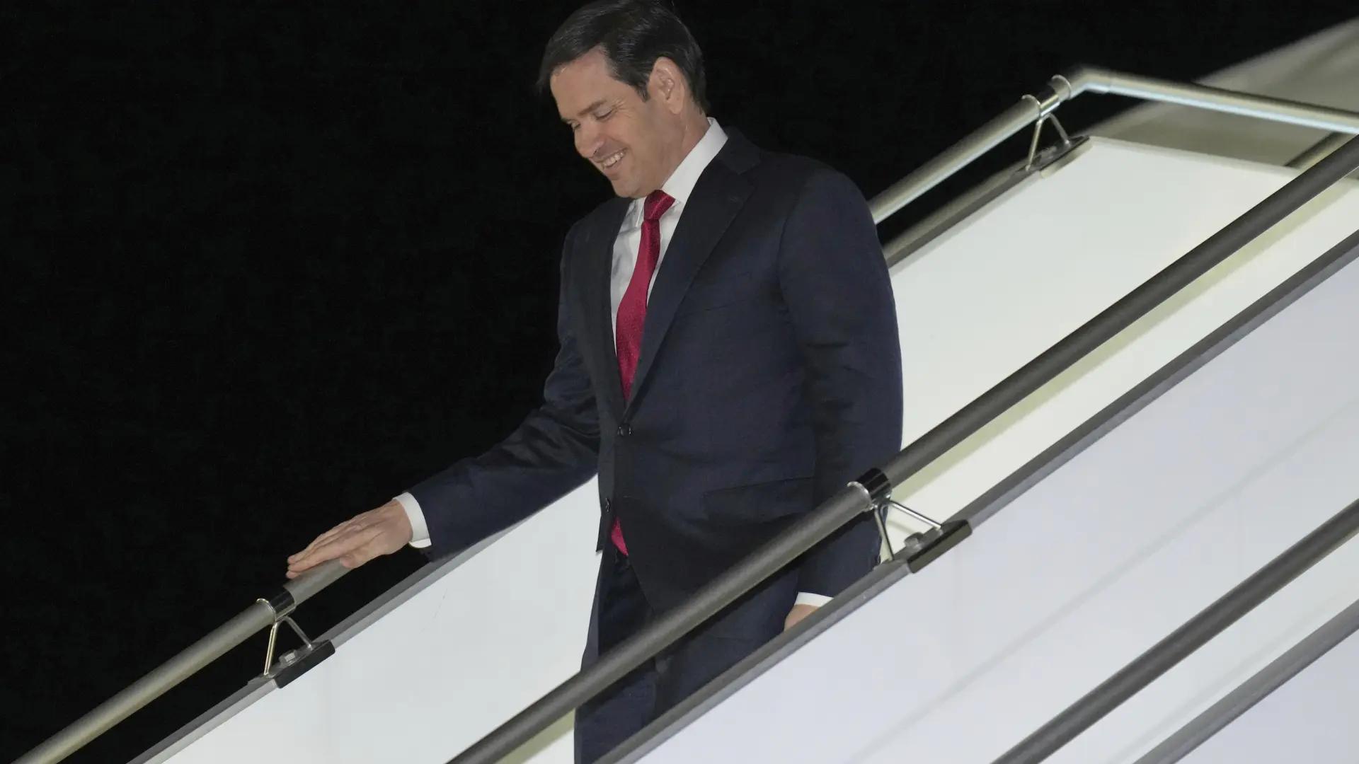 Marco Rubio llega a Ecuador procedente de México para reunirse con el presidente Noboa