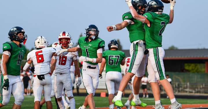 Wolfpack waltz past Bozeman with big first half