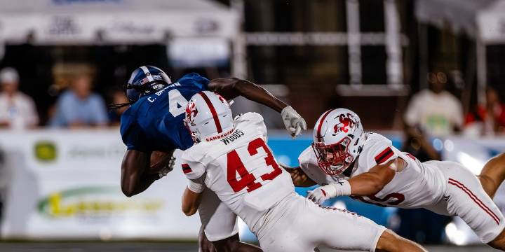 Arnold’s 2 TD runs help Georgia Southern get past Jacksonville State 41