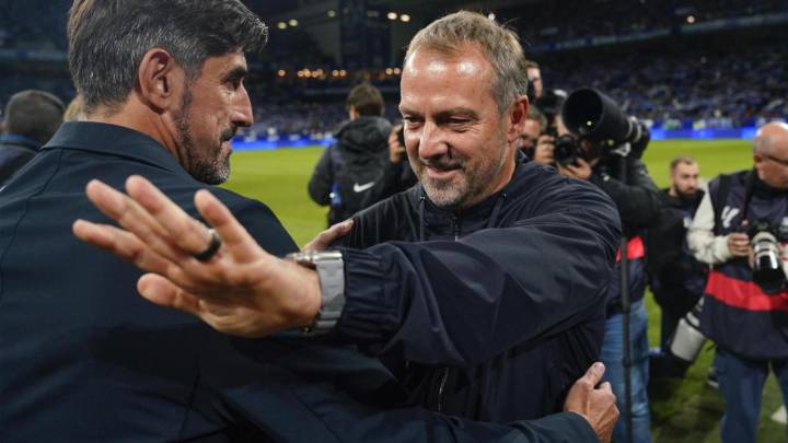 Hansi Flick se parte la cara por Joan García tras salvar al Barça en Oviedo: mano de entrenador