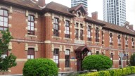 El kiosko del Hospital de Basurto continúa vivo