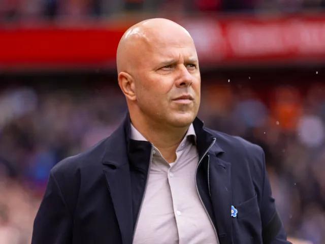 "You won't be seeing them": Slot confirms early team news for Saints clash