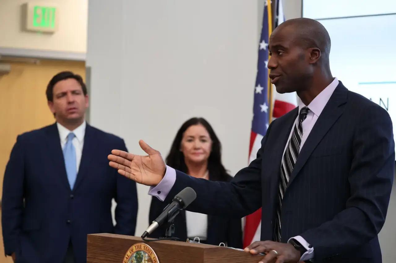 Florida pondrá fin a todos los requisitos de vacunación estatal: cirujano general del estado