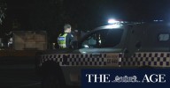 Man arrested after police find a gun and cash during Melbourne pursuit