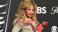 Doja Cat Defends ‘Vie’ Cover Art From Fan Backlash