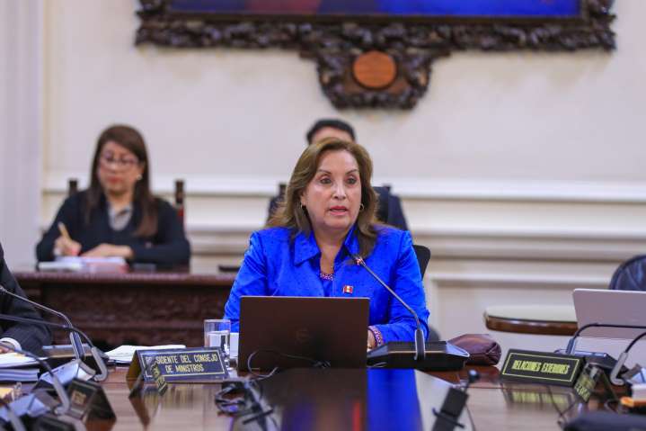 El derrumbe político de Dina Boluarte: desaprobación llega a 96 % según Ipsos