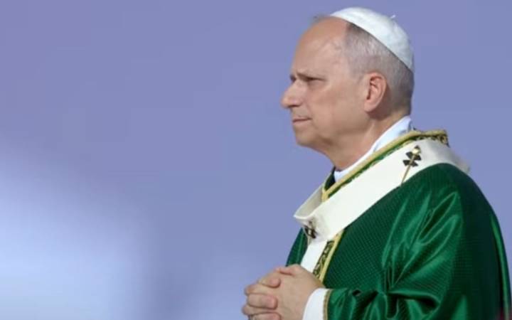 El Papa León XIV expresa sus condolencias por los 800 muertos que dejó el terremoto en Afganistán