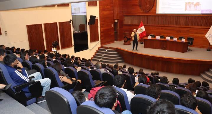 Piura proyecta un sistema de transporte moderno y sostenible al 2032
