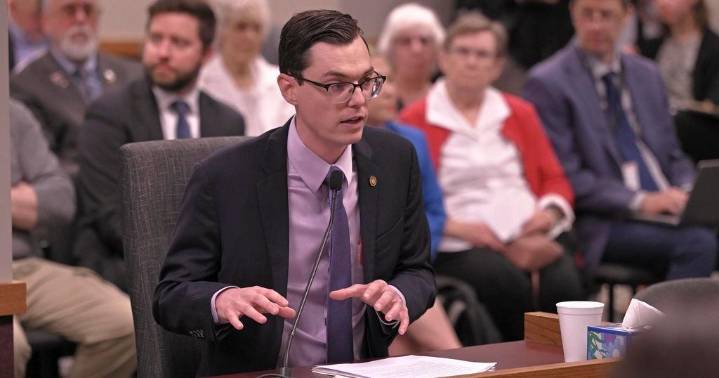 Legislative push to gerrymander Missouri congressional map advances