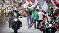 La Vuelta aporta a les tierres asturianes cola mirada en Palestina y baxo la tensión pola participación del Israel