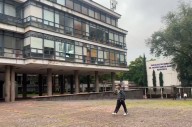 Suspenden clases en la Facultad de Economía de la UNAM por amenaza de bomba