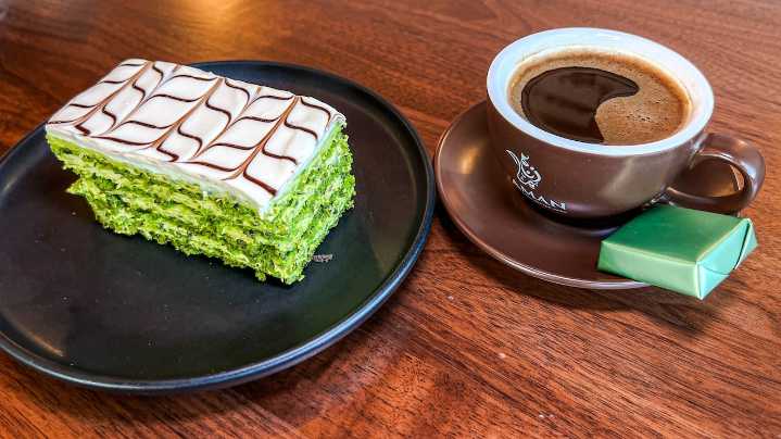 First Look: New North Syracuse coffee shop takes off where Starbucks failed