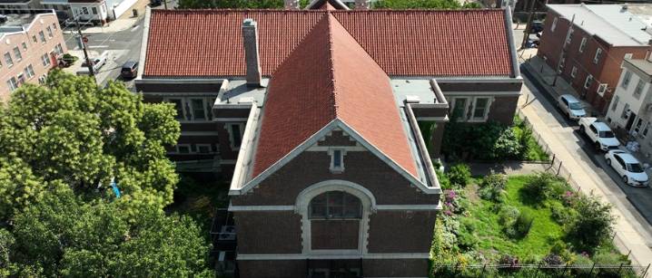 La Biblioteca de Richmond presenta una renovación de $2.5 millones