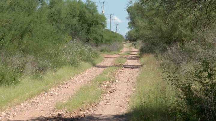 Encuentran Cuerpo Calcinado Dentro de Vehículo Incendiado en Real del Alamito en Hermosillo