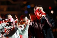 Christian Nodal enfrenta rumores de 'separación laboral' de su padre. ¿Qué pasó?
