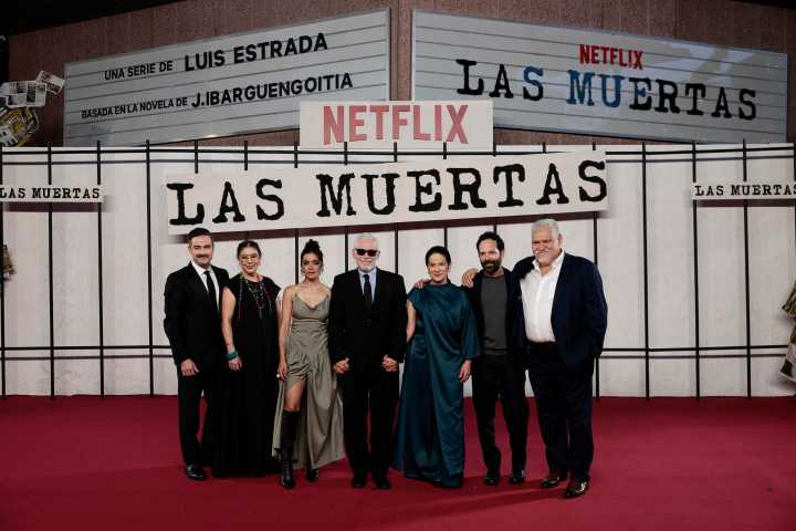 El director mexicano Luis Estrada finalmente lleva Las muertas a Netflix, sin censura y sin disculpas