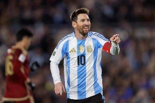 Messi se despide con doblete