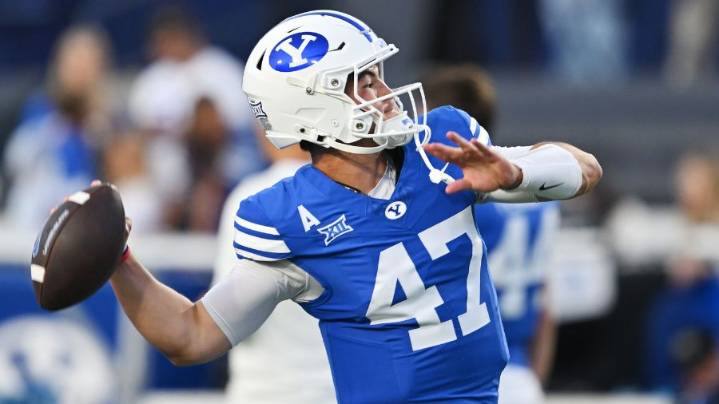 Bear Bachmeier Trucks Stanford Defender For TD