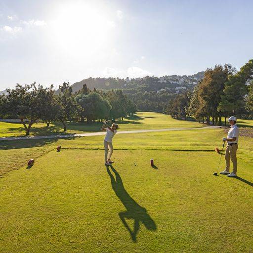Cerca de mil personas ya se han inscrito a los cursos “Iníciate al Golf” de la Federación de Golf de la Comunitat Valenciana