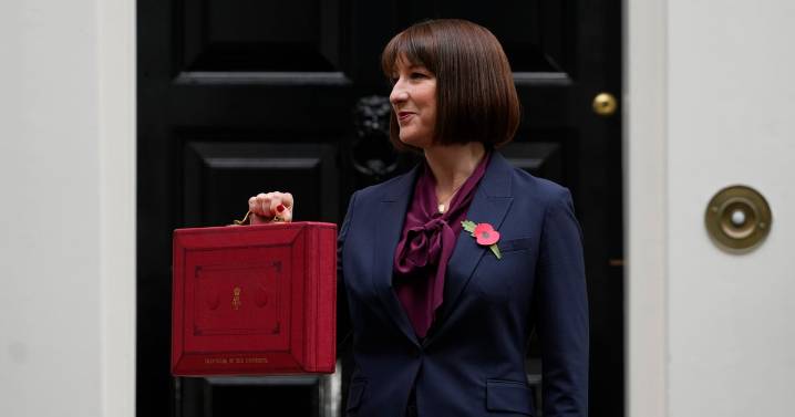 Exclusive: Budget Set To Take Place On November 26