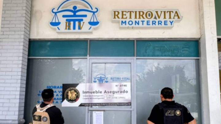 Catean establecimiento en Escobedo por fraude; detienen a 3