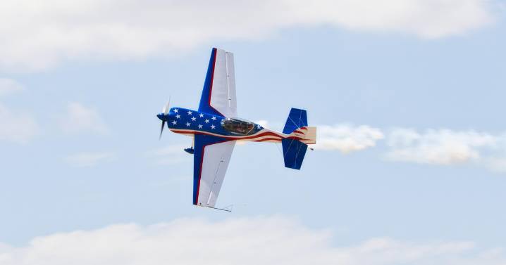 Ciudad Real, capital del vuelo acrobático: los mejores pilotos del mundo toman el cielo manchego
