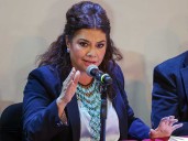Explosión de pipa en Iztapalapa: Entregan apoyos a familiares de víctimas