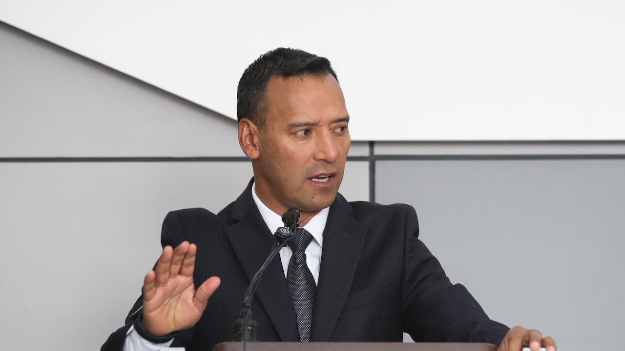 “Alias Kevin está colaborando con la justicia”: ministro de Defensa Pedro Sánchez