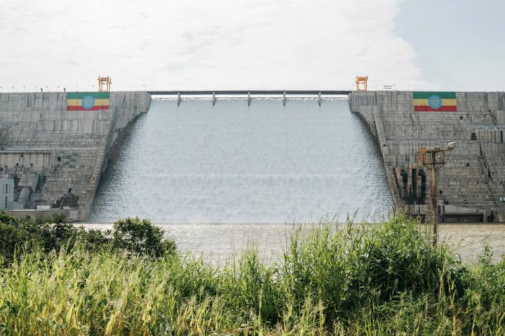 Etiopía inaugura la mayor presa hidroeléctrica de África en plena polémica con Egipto y Sudán