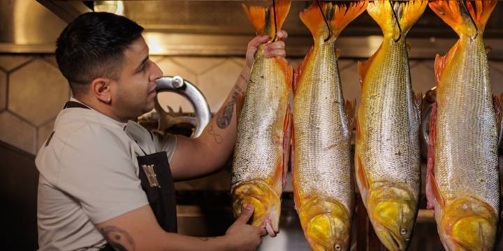 El nuevo manifiesto del pescado: cómo los chefs lo hacen gustoso sin tapar su sabor